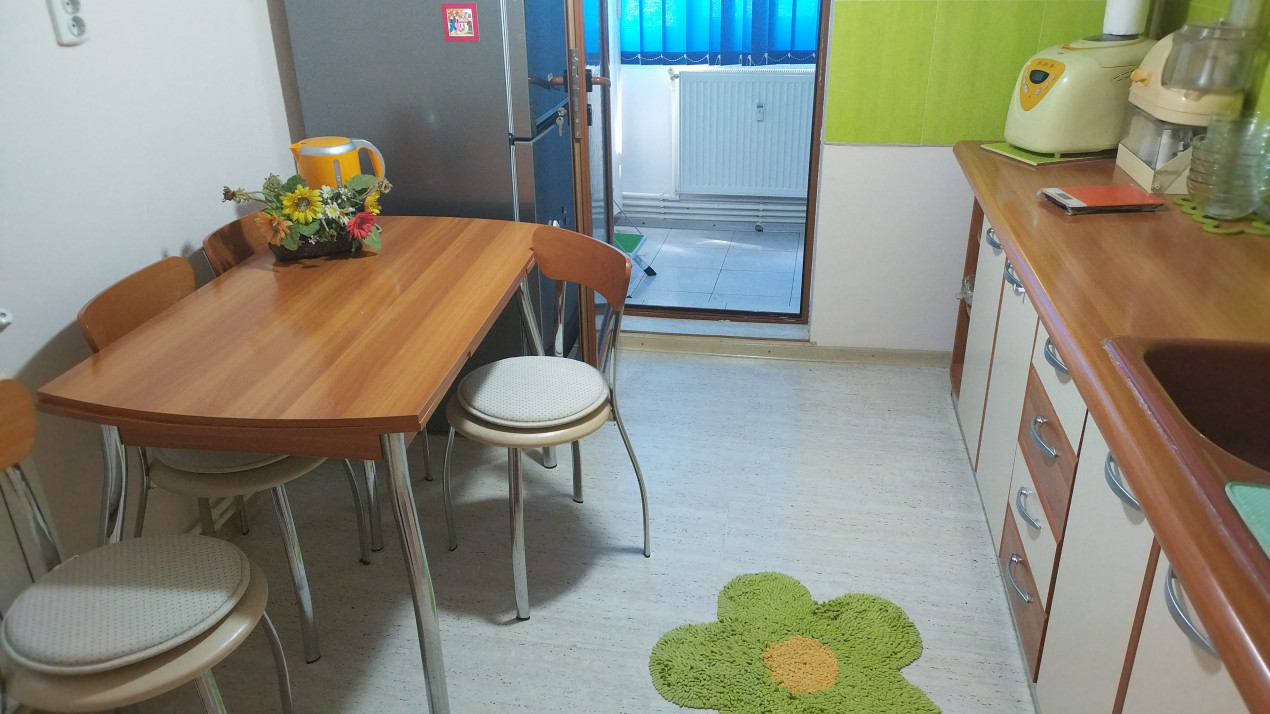 Apartament lângă Casa Roșie