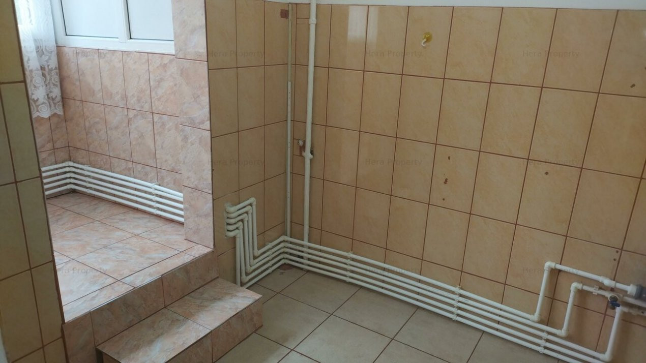 Apartament cu 2 Camere Etaj 2 de Vânzare în Zona Micro 40