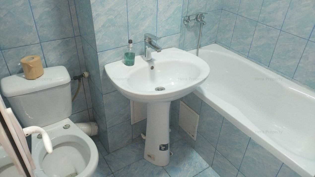 Apartament cu 2 Camere Etaj 2 de Vânzare în Zona Micro 40