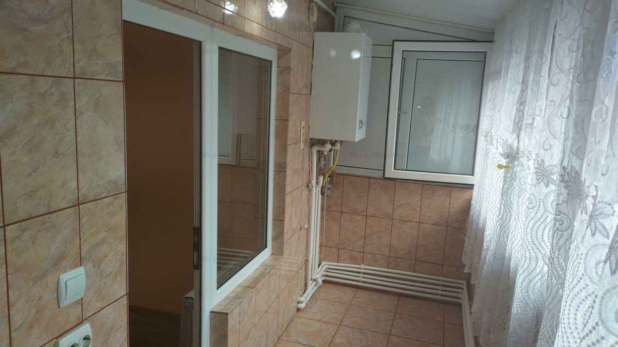 Apartament cu 2 Camere Etaj 2 de Vânzare în Zona Micro 40
