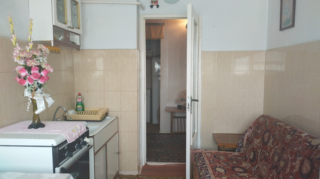 Apartament pe Est în etaj 1 la vânzare