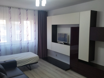 APARTAMENT 2 CAMERE 2 BALCONE MICRO 17 ETAJ 2