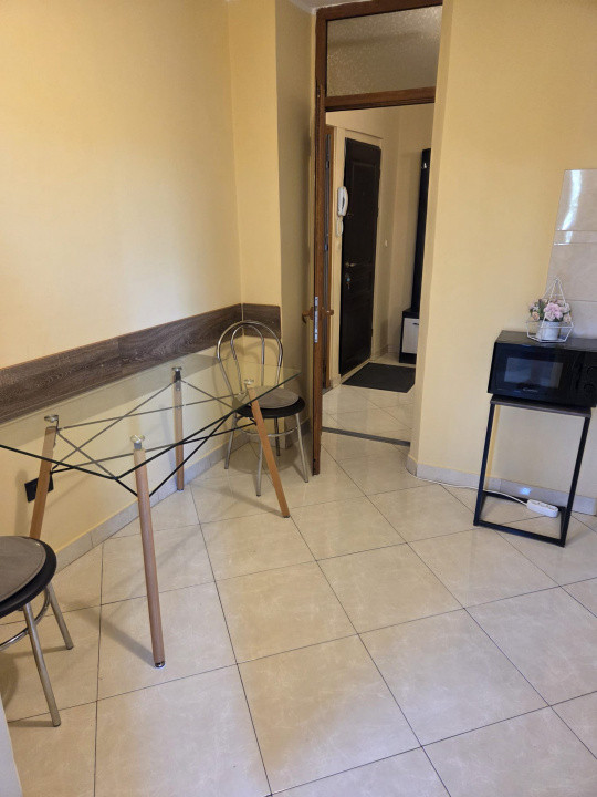 Oferta de închiriere a unui apartament cu 2 camere în cartierul Siderurgiștilor