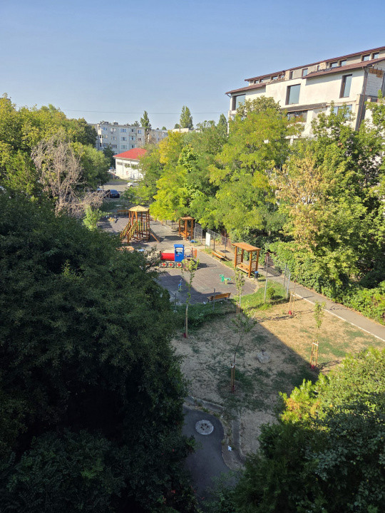 Oferta de închiriere a unui apartament cu 2 camere în cartierul Siderurgiștilor