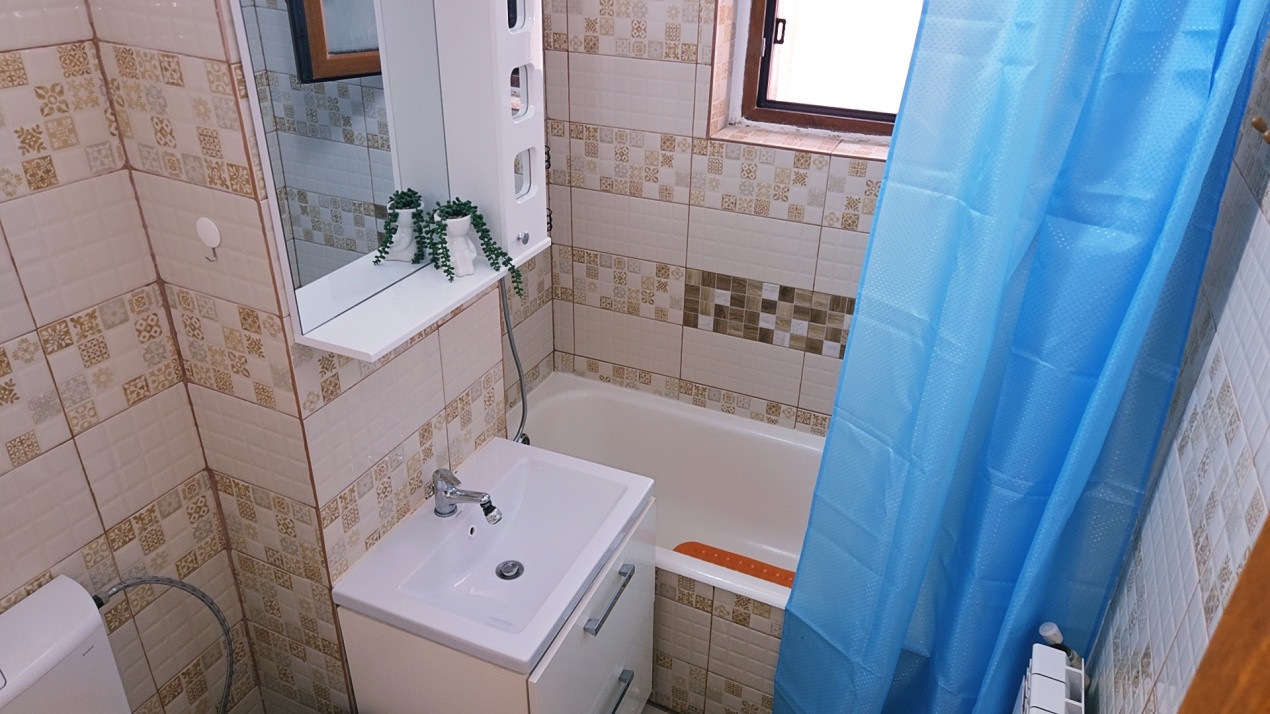 Oferta de închiriere a unui apartament în cartierul Siderurgiștilor