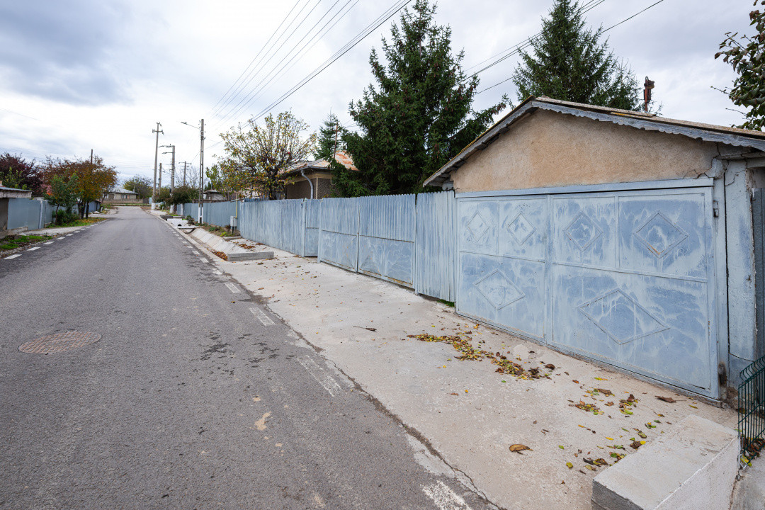 Gospodărie de vânzare în Tulucești