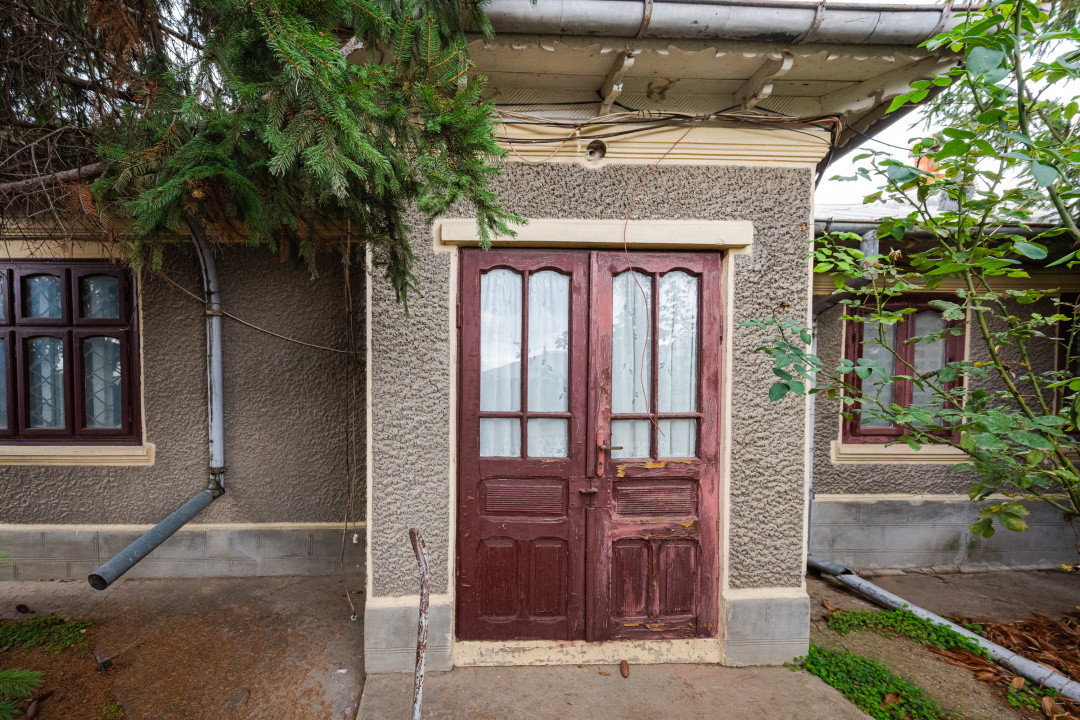 Gospodărie de vânzare în Tulucești