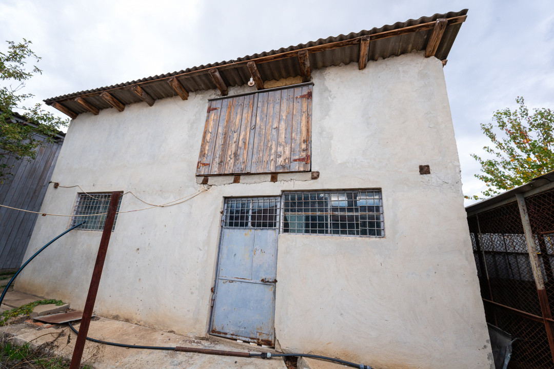 Gospodărie de vânzare în Tulucești