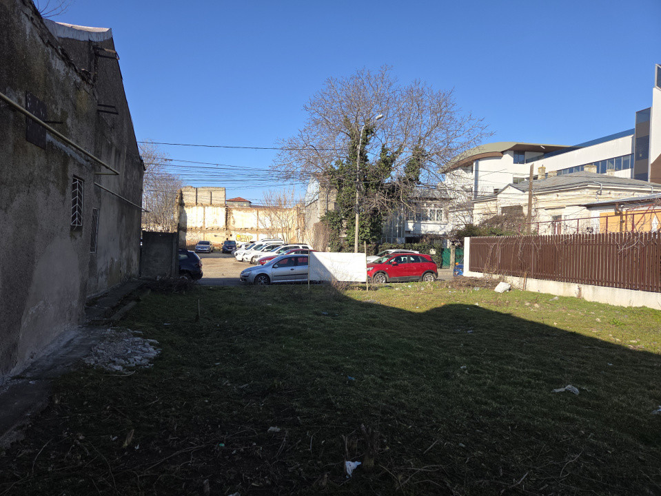 Teren ultracentral pe Al. I. Cuza