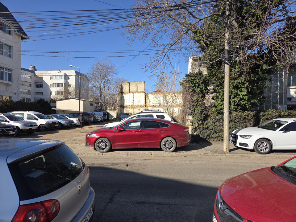 Teren ultracentral pe Al. I. Cuza