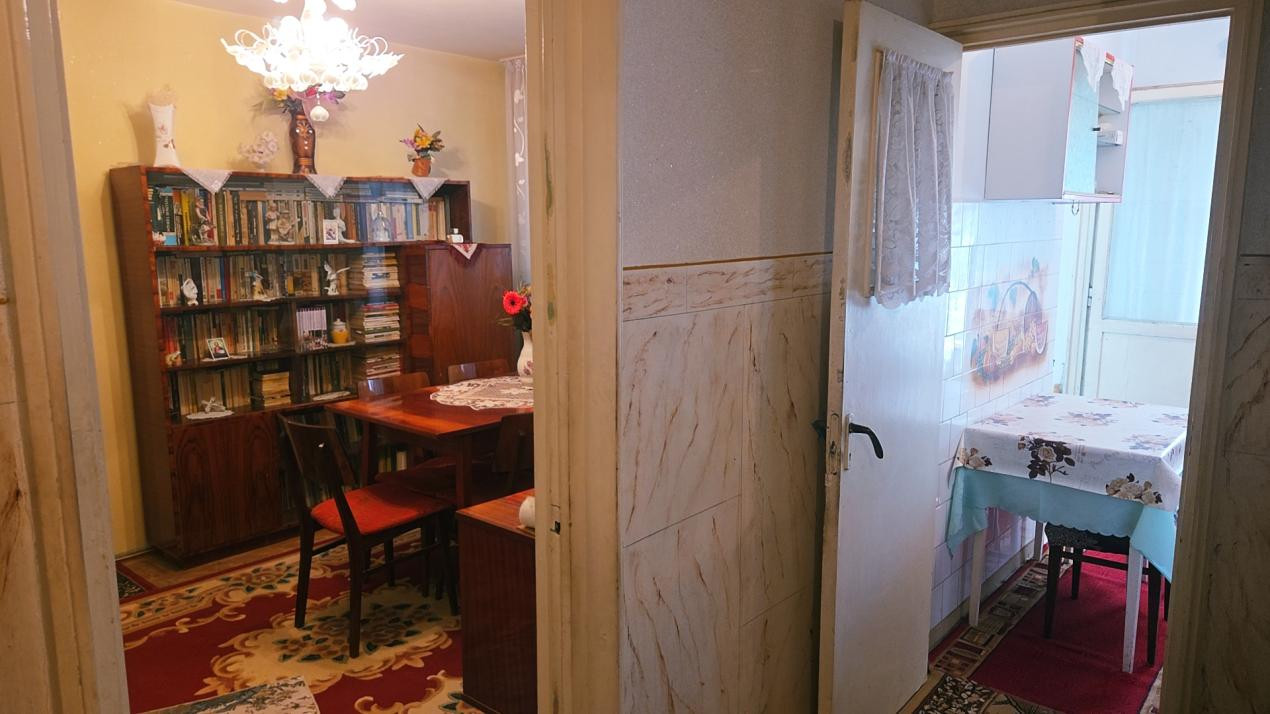 Apartament pe Traian Vuia la Etajul 2
