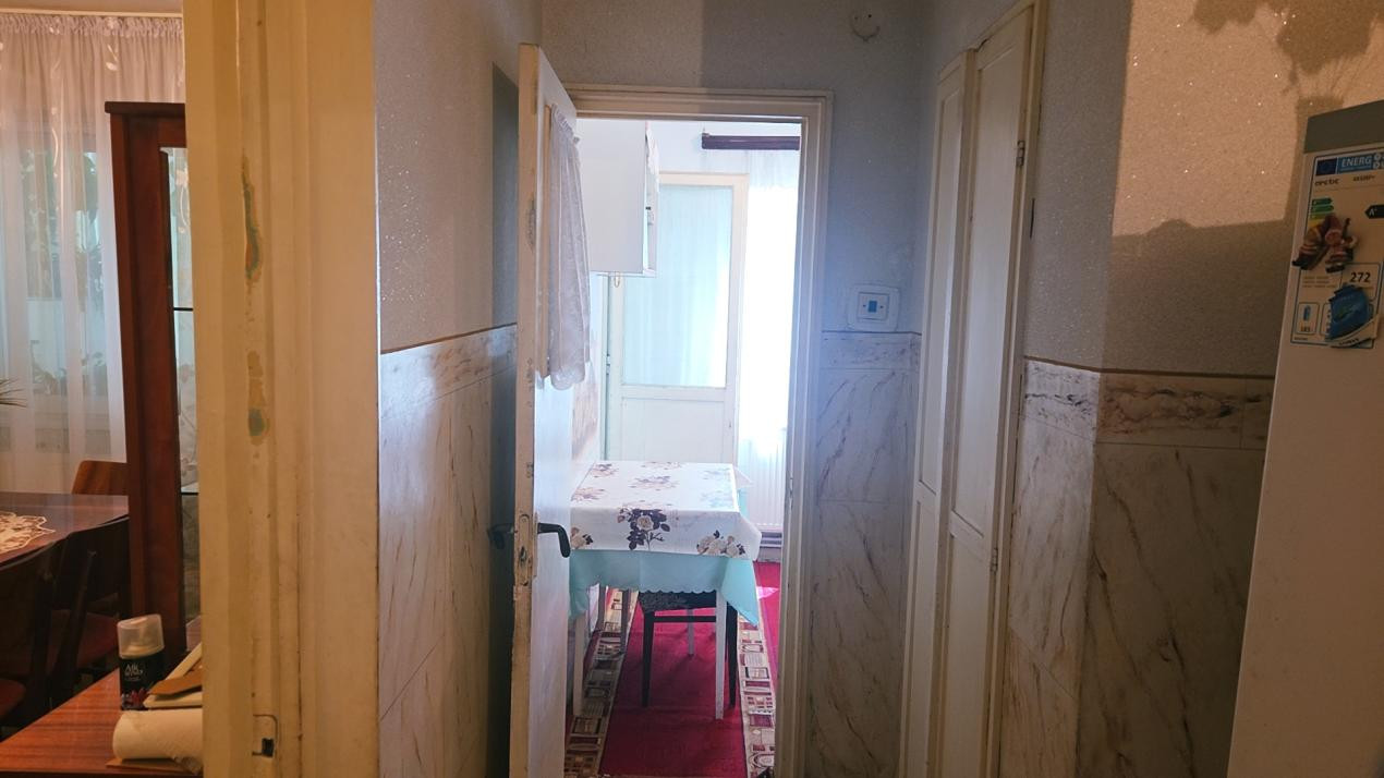 Apartament pe Traian Vuia la Etajul 2