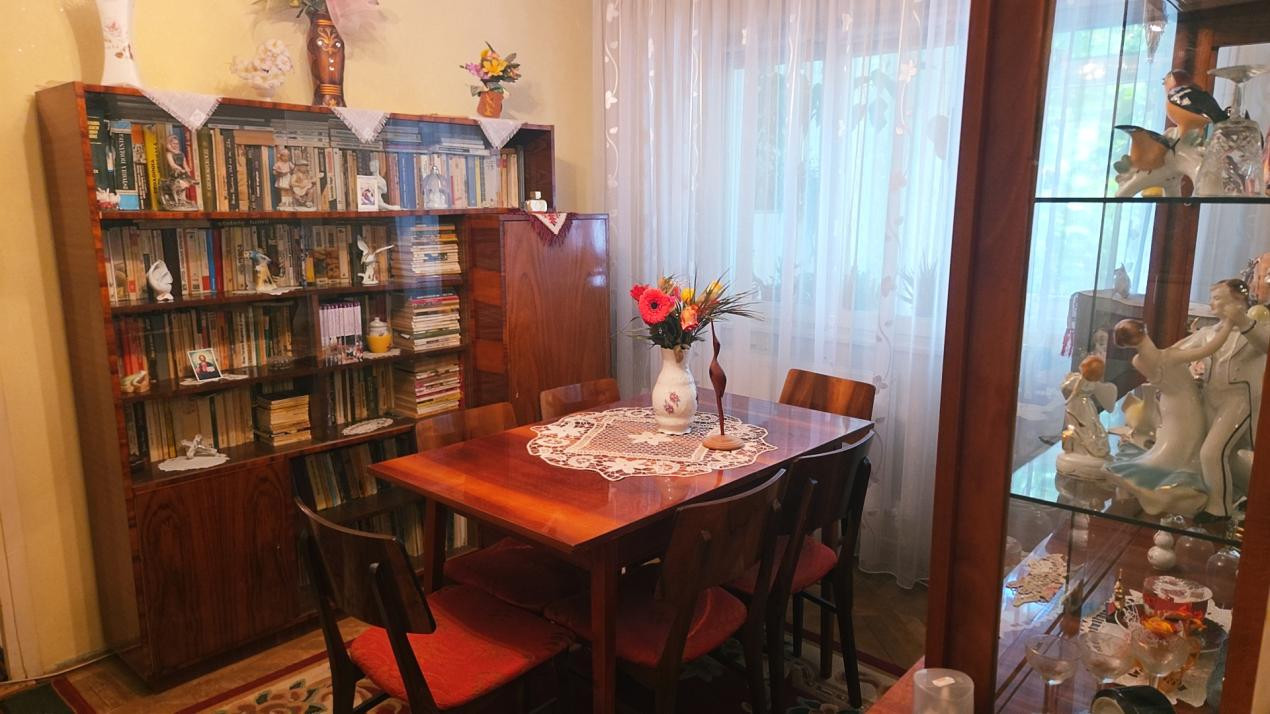 Apartament pe Traian Vuia la Etajul 2