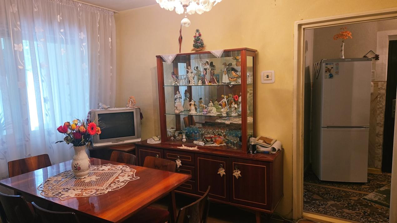 Apartament pe Traian Vuia la Etajul 2