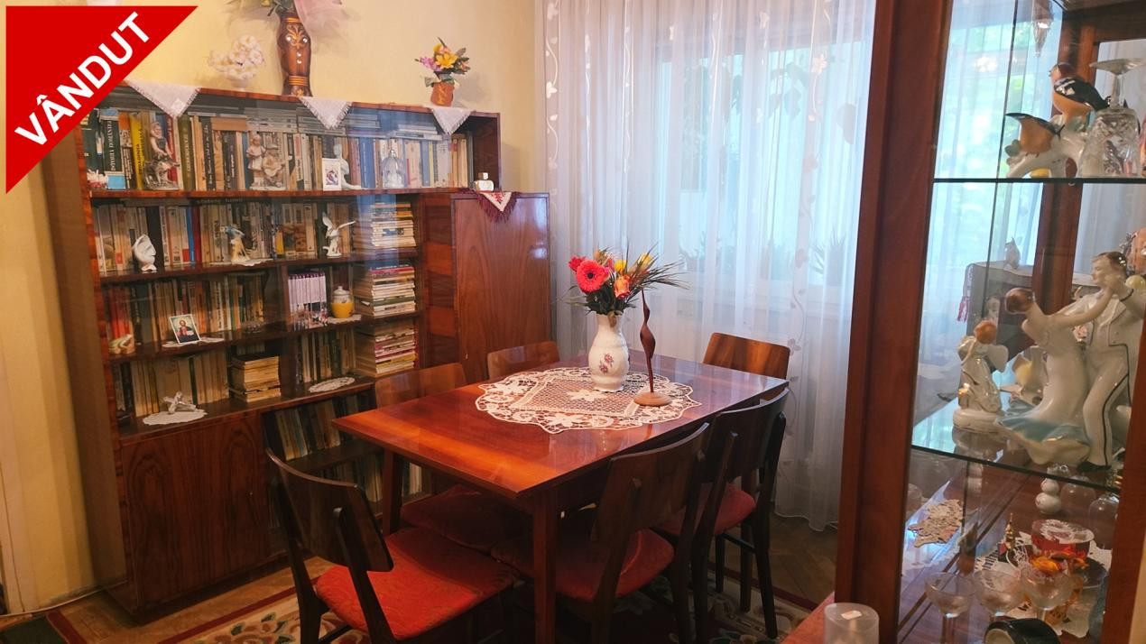 Apartament pe Traian Vuia la Etajul 2