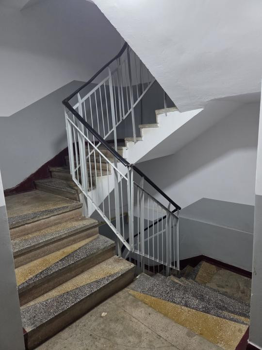 APARTAMENT ETAJ 2 SIDERURGIȘTILOR EST