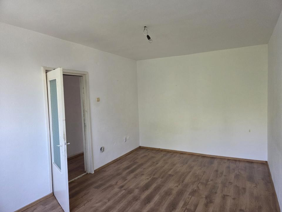 APARTAMENT ETAJ 2 SIDERURGIȘTILOR EST