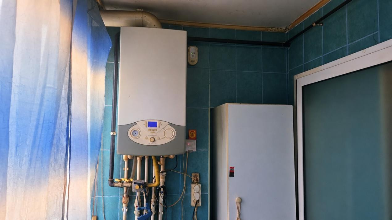 Apartament cu 3 camere și 2 grupuri sanitare