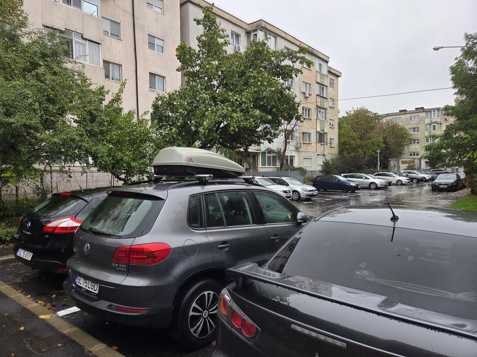 Apartament cu 3 camere și 2 grupuri sanitare